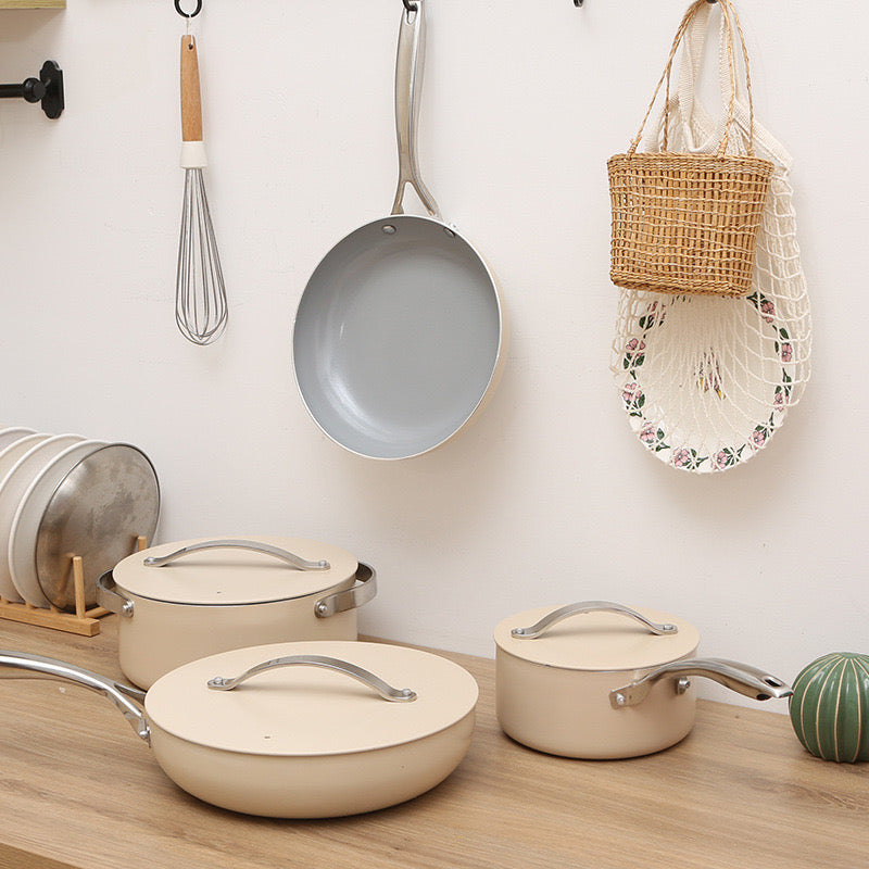4 piece ceramic pot set