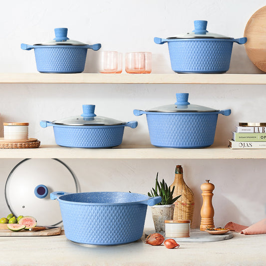 5 piece die cast cookware set